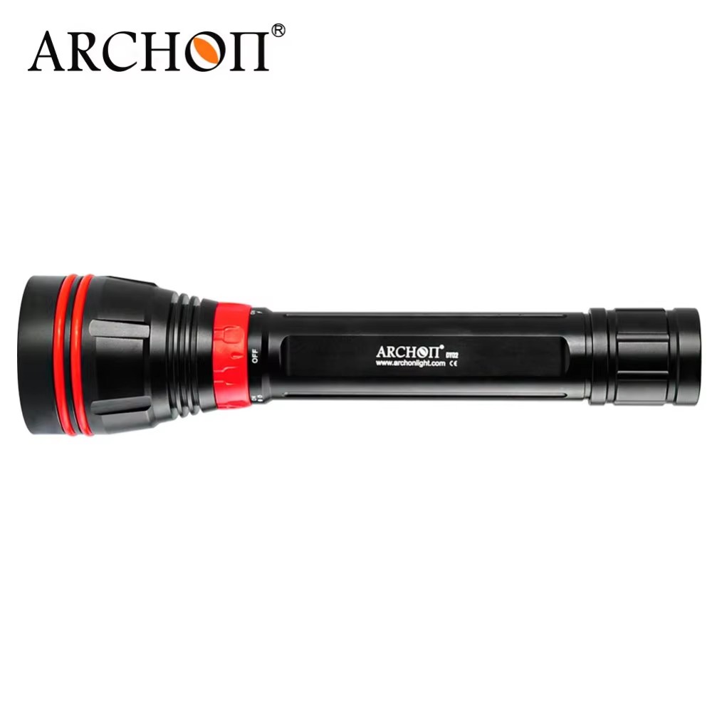 4000LM 4-LED 100M Waterproof D - Underwater Flashlight 评论和价格