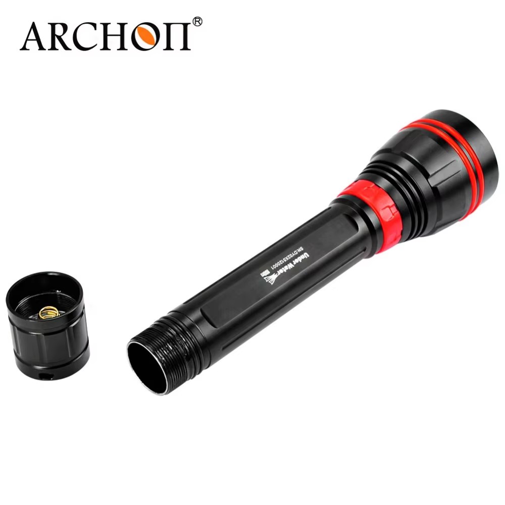4000LM 4-LED 100M Waterproof D - Underwater Flashlight 评论和价格
