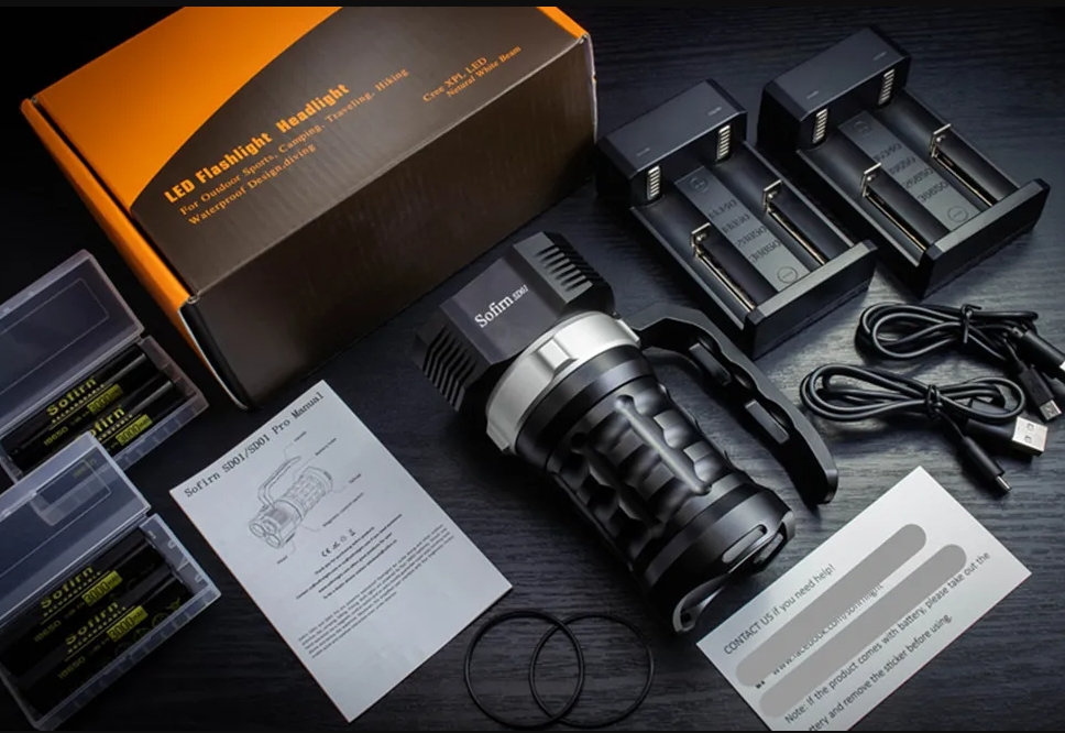 Ultra Bright 10000LM SD01 Pro  - Underwater Flashlight 评论和价格